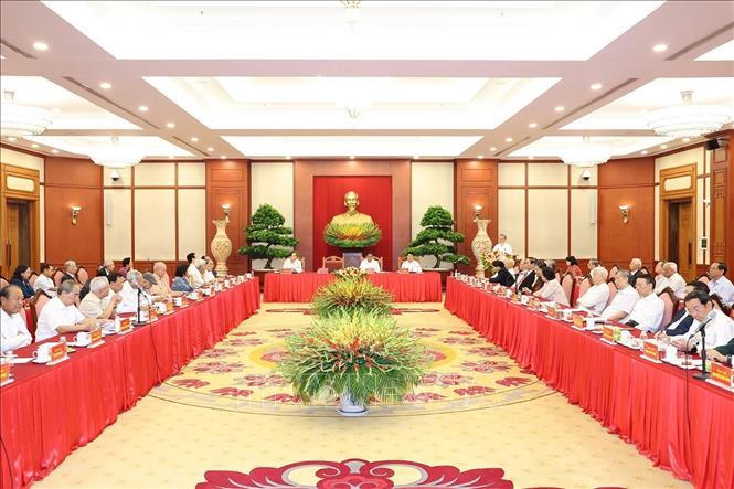 Tổng Bí thư, Chủ tịch nước Tô Lâm chủ trì Hội nghị gặp mặt các đồng chí lãnh đạo, nguyên lãnh đạo Đảng, Nhà nước