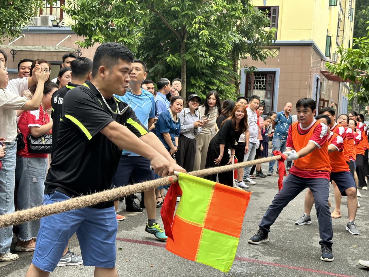 Sôi nổi Giải thể thao chào mừng 79 năm Ngày truyền thống ngành Tư pháp