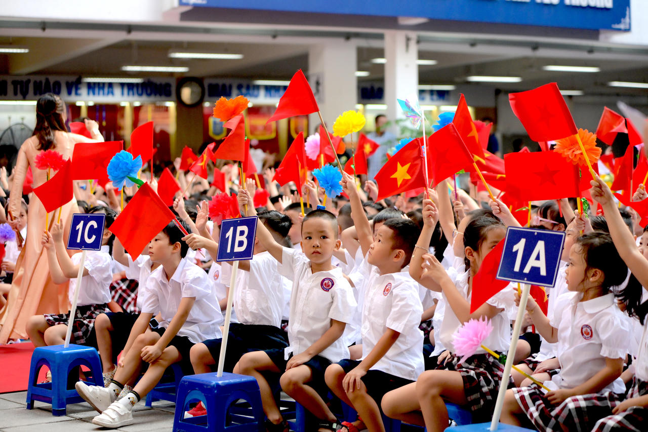 Trường Tiểu học Chu Văn An A đón bằng công nhận trường chuẩn Quốc gia 