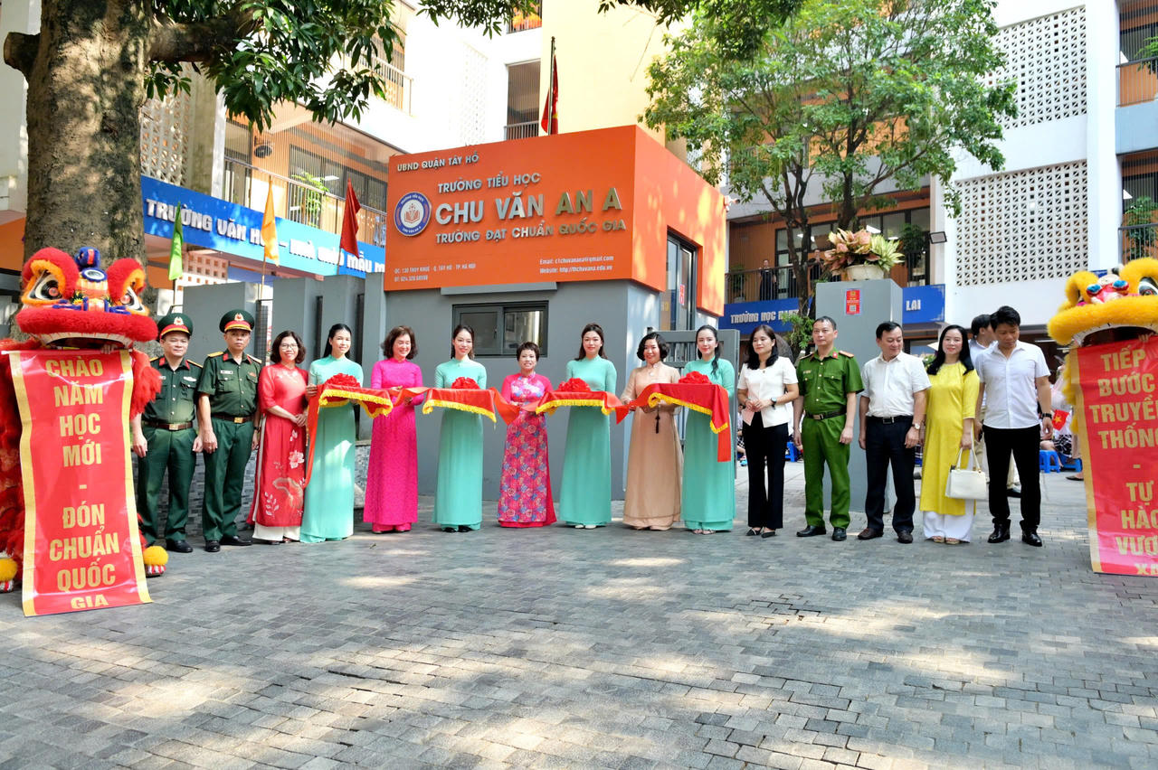 Trường Tiểu học Chu Văn An A đón bằng công nhận trường chuẩn Quốc gia 