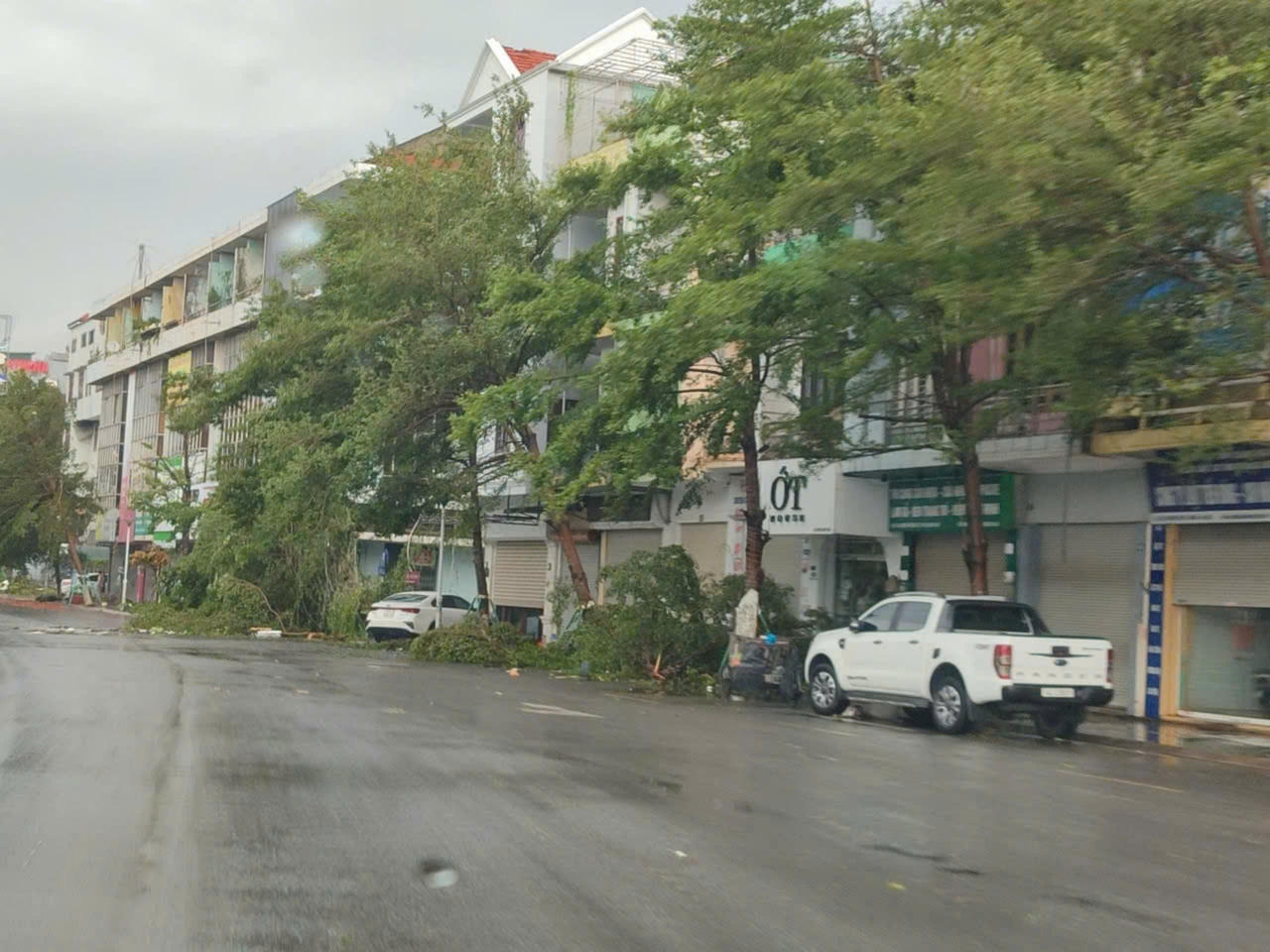 Quảng Ninh khắc phục hậu quả sau bão số 3