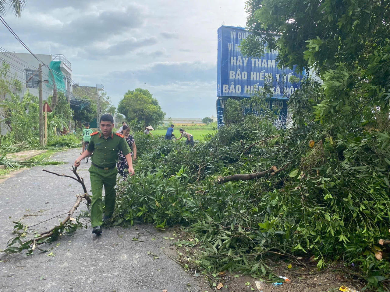 Thái Bình tập trung khắc phục hậu quả sau cơn bão số 3