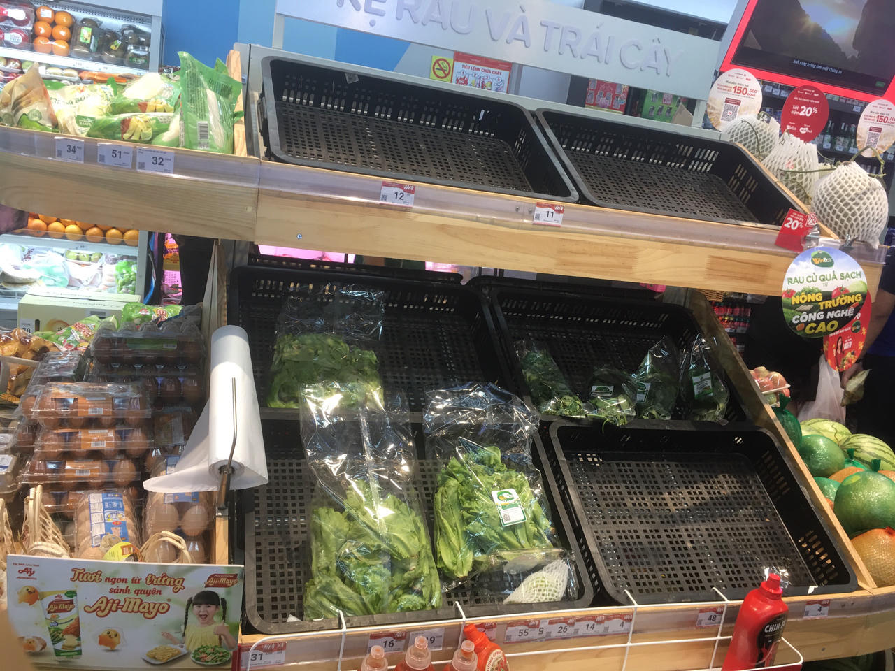 Người Hà Nội lại ‘đổ xô’ tích trữ thực phẩm sau bão