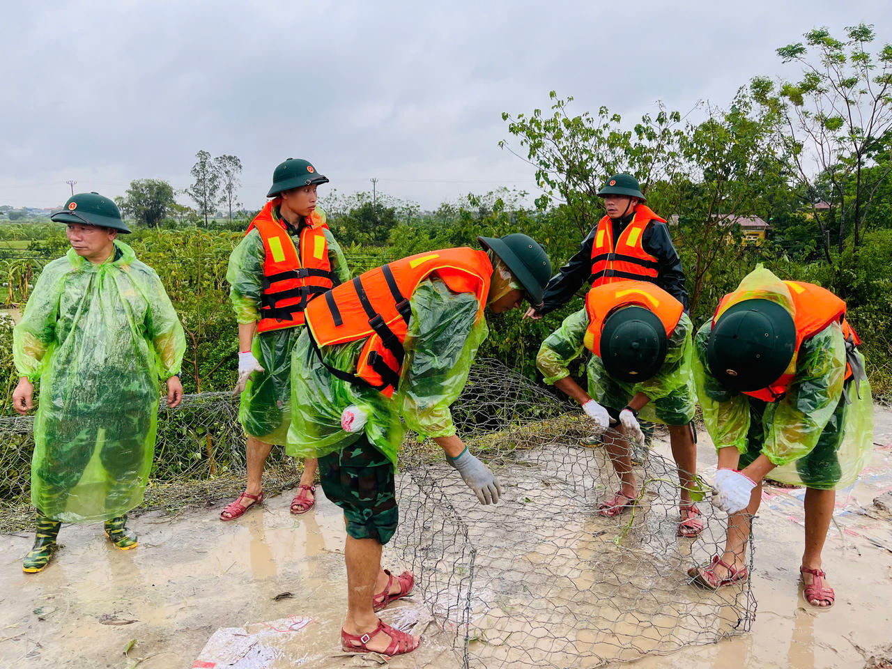 Quốc Oai (Hà Nội) hoàn thành di dời 133 hộ dân khỏi vùng lũ nguy hiểm