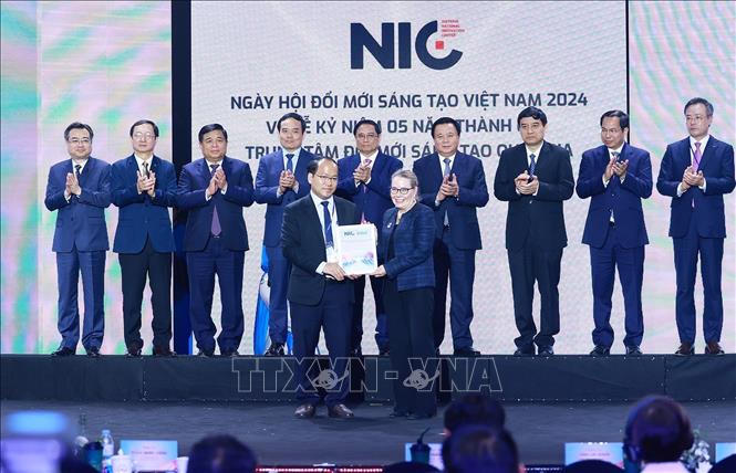 Thủ tướng: Đổi mới sáng tạo là yếu tố quan trọng phát triển Việt Nam trong kỷ nguyên mới