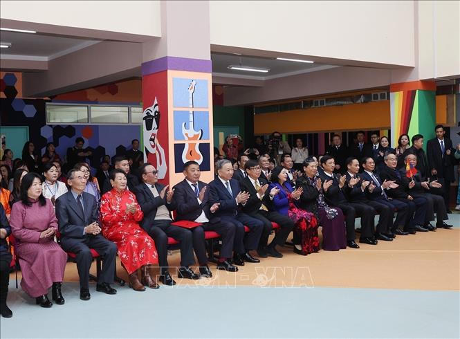 Tổng Bí thư, Chủ tịch nước Tô Lâm thăm Trường mang tên Chủ tịch Hồ Chí Minh tại Mông Cổ