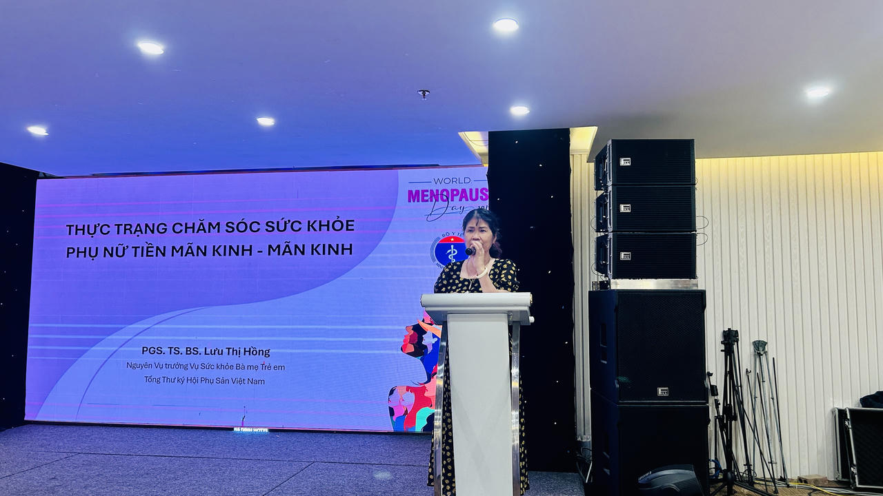 ‘Gỡ khó’ cho chị em phụ nữ khi bước vào tuổi trung niên