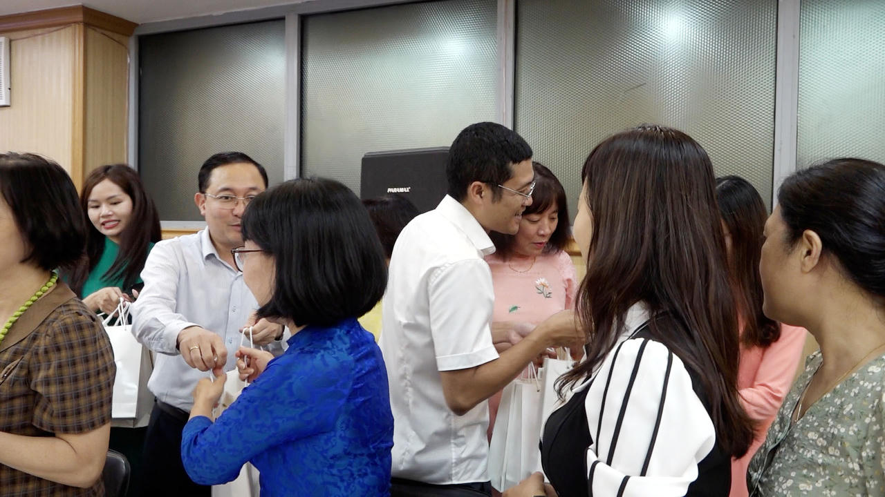 Nữ cán bộ ngành Tư pháp tự tin, tỏa sáng dịp 20/10