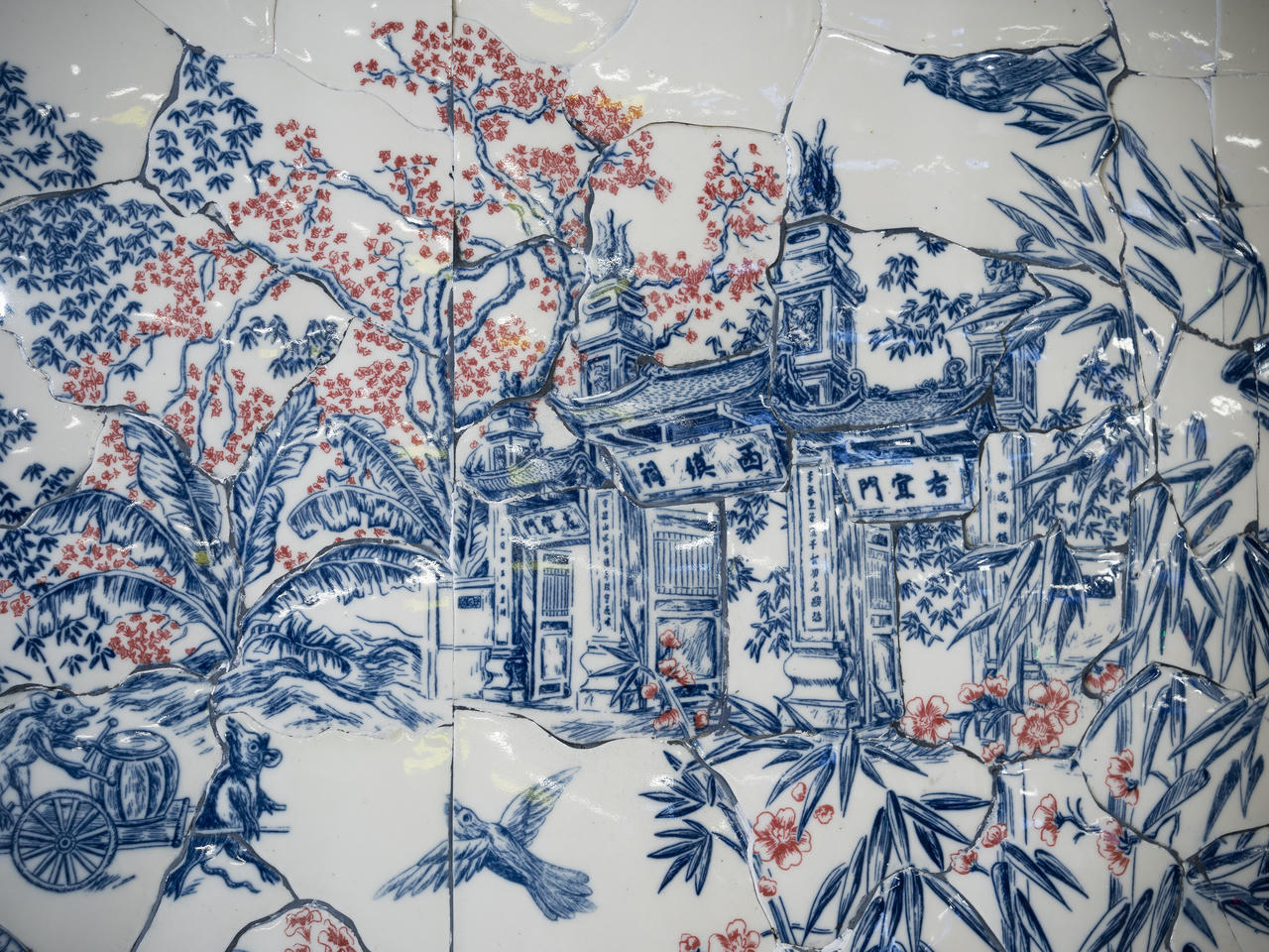 Cận cảnh tác phẩm nghệ thuật độc đáo tại Ga Metro Cầu Giấy