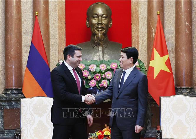 Chủ tịch nước Lương Cường tiếp Chủ tịch Quốc hội Armenia