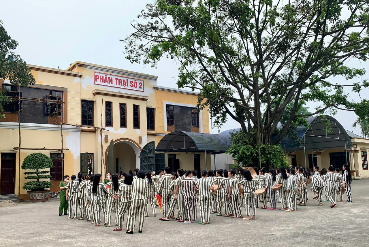 Vì bình yên cuộc sống- Bài 1: Những chiến sĩ trên trận tuyến thầm lặng cải tạo phạm nhân