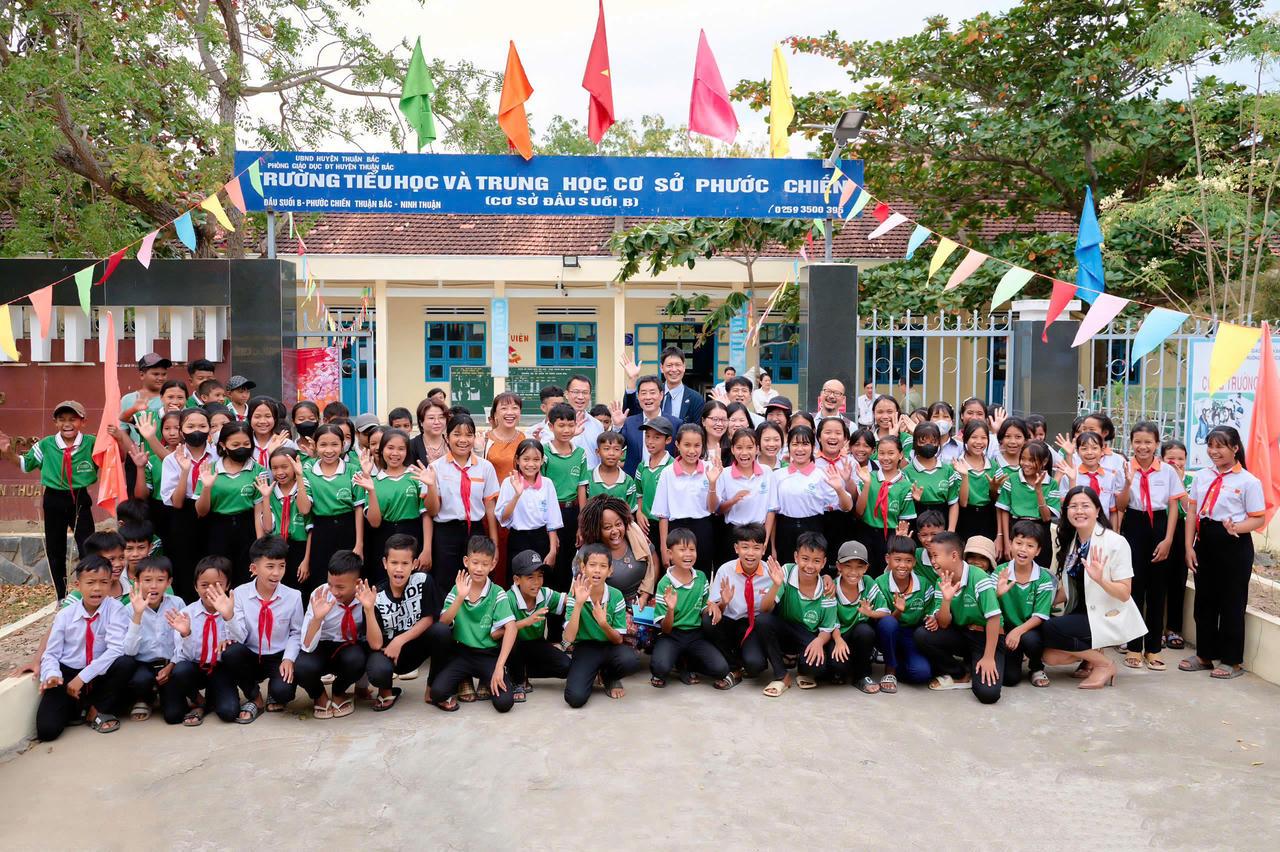 Hơn 10.000 người tại Ninh Thuận và Cà Mau được tiếp cận nước sạch 