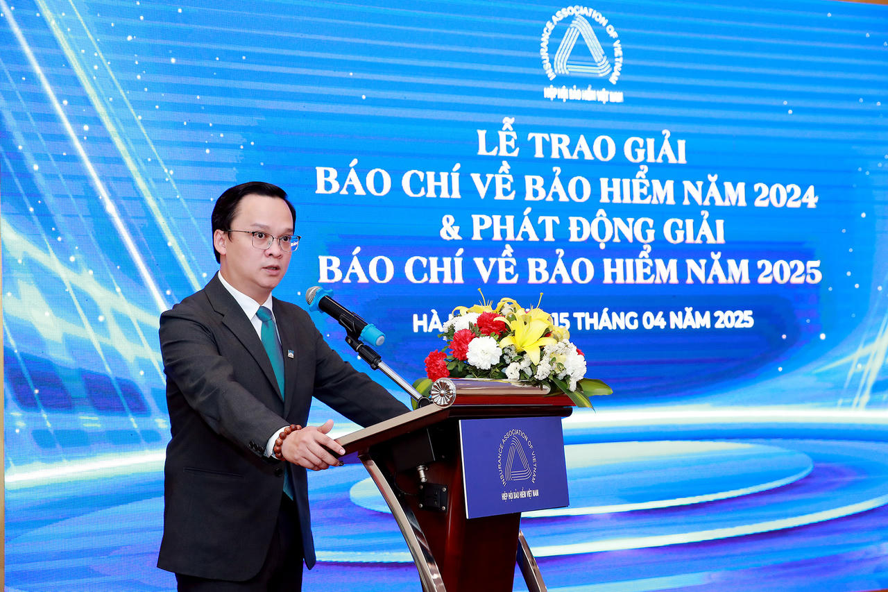 Vinh danh các tác phẩm xuất sắc, phát động Giải Báo chí về Bảo hiểm năm 2025