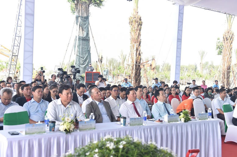 Thủ tướng phát lệnh khởi công, khánh thành 80 công trình, dự án lớn kỷ niệm 50 năm Giải phóng miền Nam