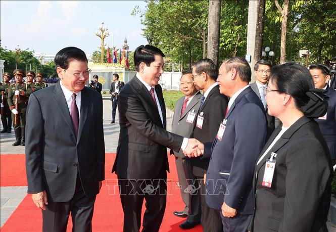 Lễ đón chính thức Chủ tịch nước Lương Cường thăm cấp Nhà nước đến Lào