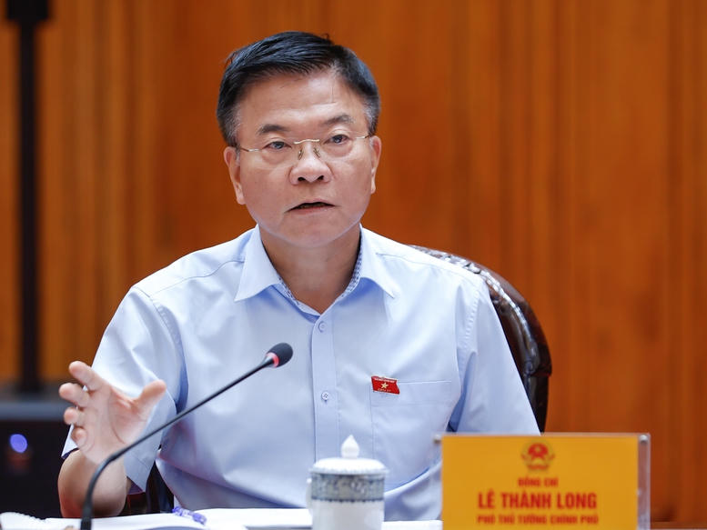 Thủ tướng: Trình Quốc hội cơ chế, chính sách đặc thù phát triển kinh tế tư nhân ngay tại Kỳ họp thứ 9