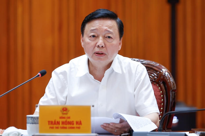 Thủ tướng: Trình Quốc hội cơ chế, chính sách đặc thù phát triển kinh tế tư nhân ngay tại Kỳ họp thứ 9