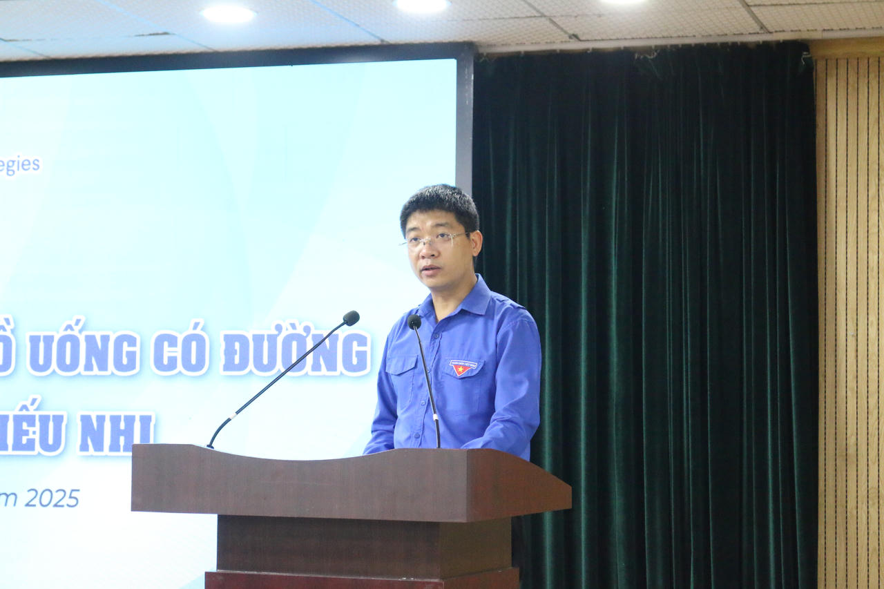 Nguy hại khi giới trẻ ‘nghiện’ đồ uống có đường 