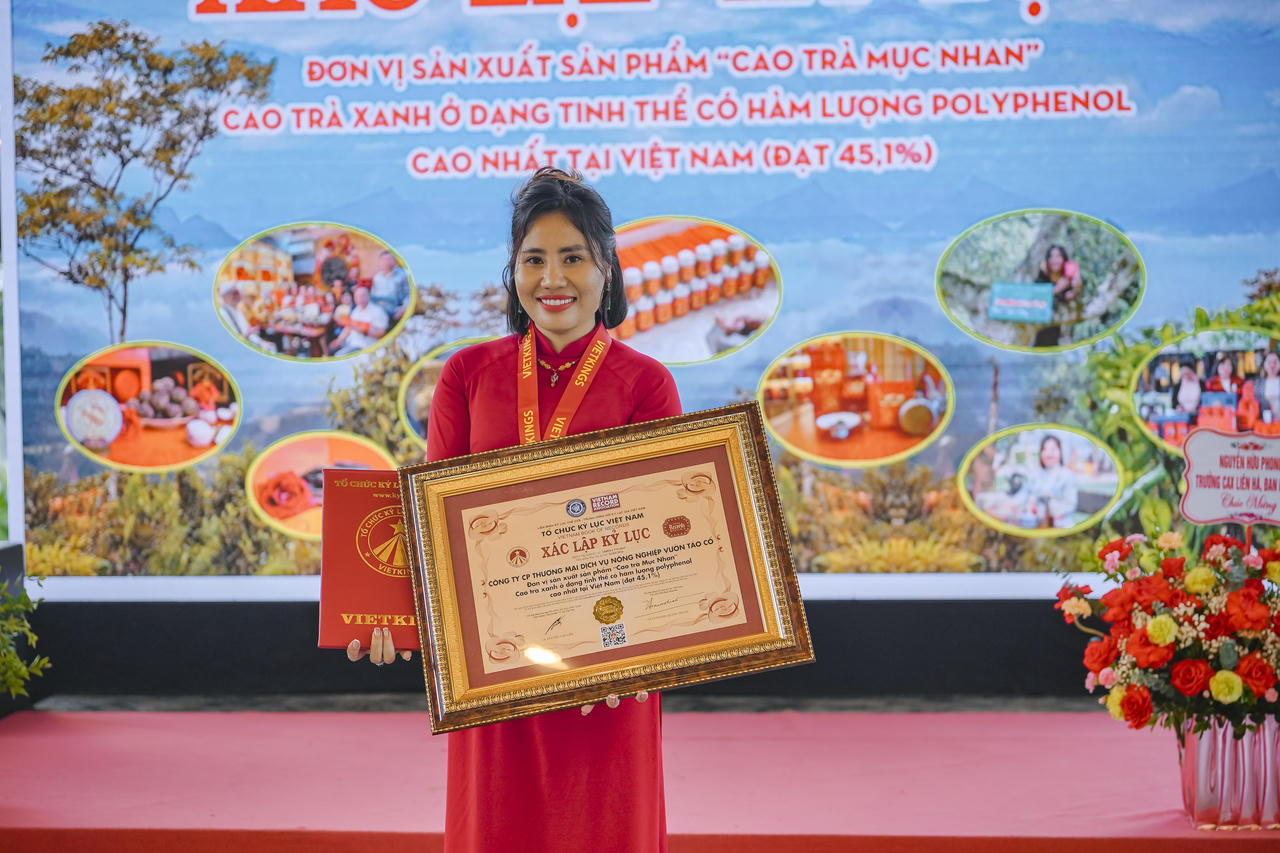 Cao trà mục nhan xác lập Kỷ lục Việt Nam về hàm lượng polyphenol 