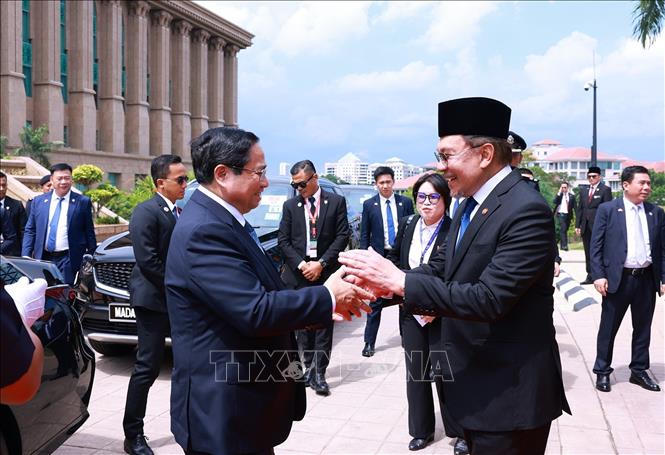 Lễ đón chính thức Thủ tướng Phạm Minh Chính thăm Malaysia