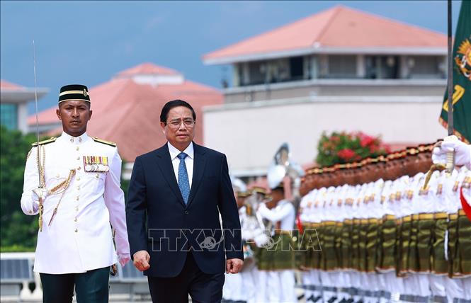 Lễ đón chính thức Thủ tướng Phạm Minh Chính thăm Malaysia