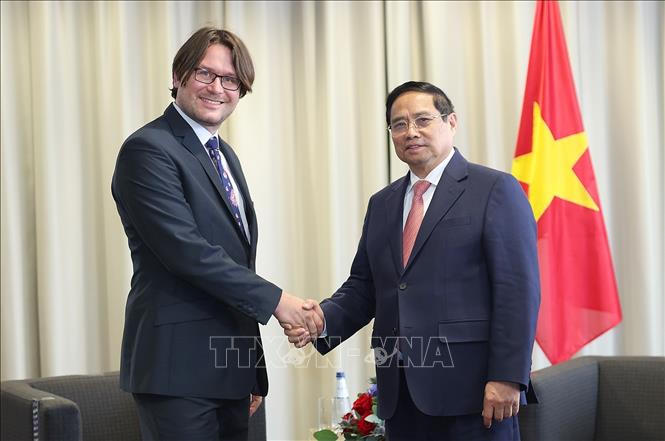 Thủ tướng Phạm Minh Chính làm việc với các doanh nghiệp Estonia, thúc đẩy triển khai các dự án tại Việt Nam