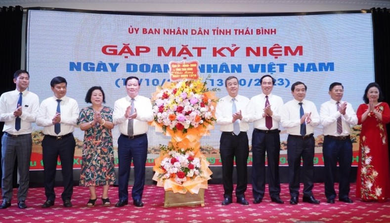 Thái Bình tổ chức gặp mặt kỷ niệm Ngày doanh nhân Việt Nam