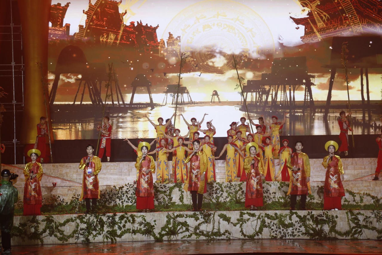 Khai mạc lễ hội Đền Trần - Thái Bình năm 2024