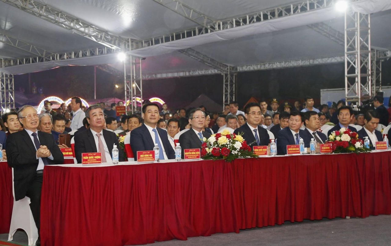 Khai mạc lễ hội Đền Trần - Thái Bình năm 2024