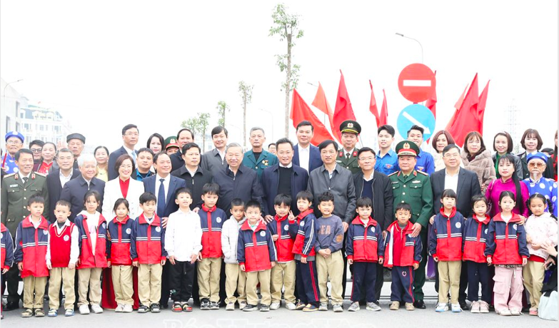 Tổng Bí thư Tô Lâm dự Lễ phát động "Tết trồng cây đời đời nhớ ơn Bác Hồ" Xuân Ất Tỵ năm 2025 tại Hưng Yên