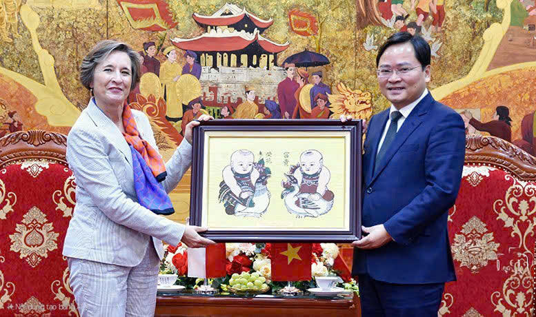  Bí thư Tỉnh ủy Bắc Ninh tiếp Đại sứ Cộng hòa Ba Lan tại Việt Nam