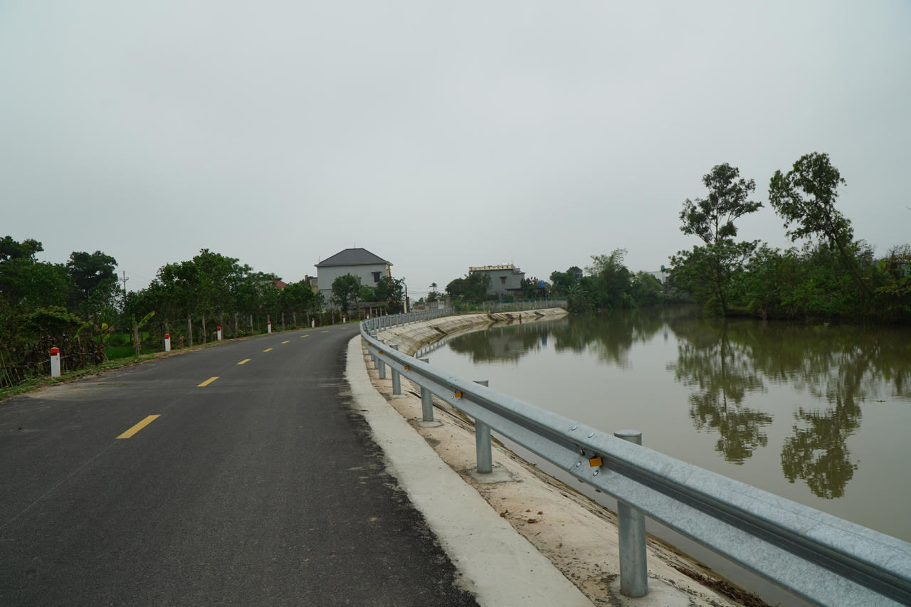 Công trình nâng cấp tuyến đường ven kênh Nguyệt Lâm, động lực phát triển kinh tế - xã hội tại Kiến Xương