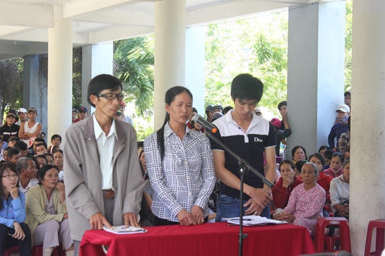 Đà Nẵng: 32 năm tù giam cho nhóm đối tượng giết người vì ly nước mía