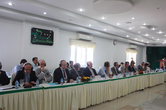 Hội nghị Công chứng Việt- Pháp mặc niệm tưởng nhớ nạn nhân bị khủng bố ở Pháp