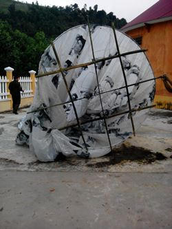 Xác minh nguồn gốc quả cầu lạ rơi xuống nhà người dân Quảng Nam