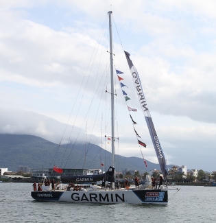 12 thuyền buồm Vòng quanh Thế giới cập cảng Đà Nẵng