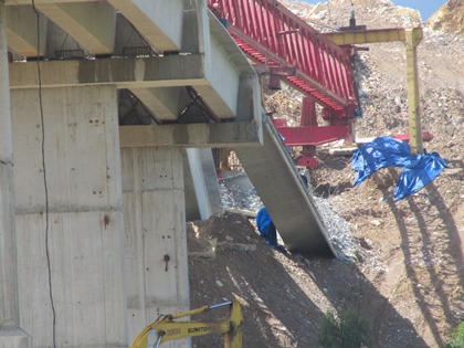 Đà Nẵng: Sập gãy dầm cầu cao tốc La Sơn-Túy Loan 