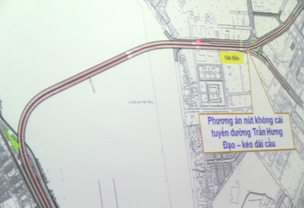 Bí thư Nguyễn Xuân Anh: 'Không bỏ qua dư luận nhưng phải nhìn ra, trông rộng'