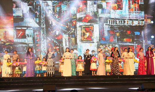 Đà Nẵng tổ chức chương trình nghệ thuật kỷ niệm 20 năm thành phố trực thuộc trung ương