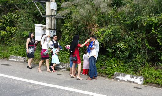 Chùa Linh Ứng (Đà Nẵng) hút khách ngày đầu năm