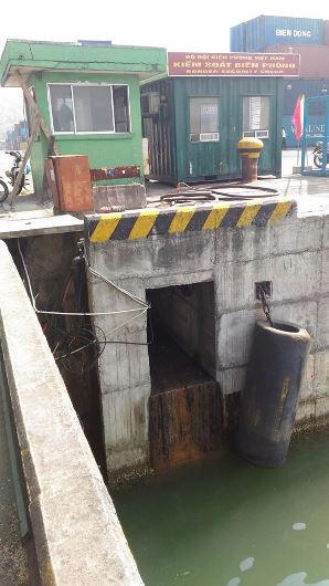 Clip dòng nước đỏ gây xôn xao dư luận quay từ 2 năm trước?