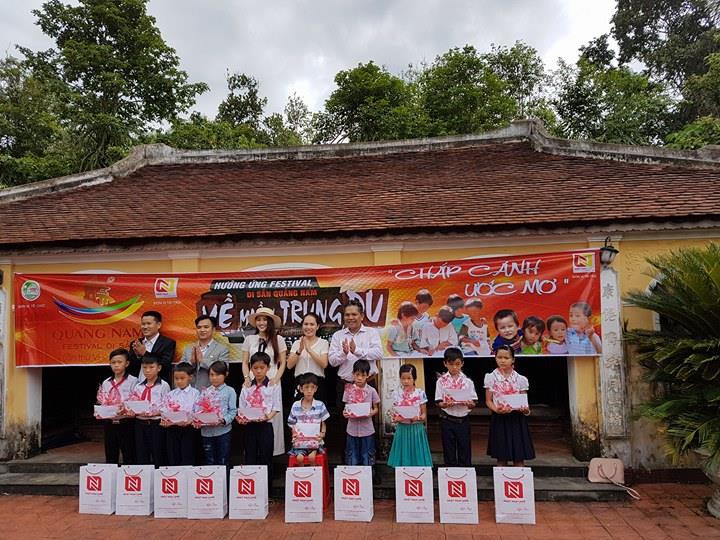 Hội chợ quê hưởng ứng Festival Di sản Quảng Nam