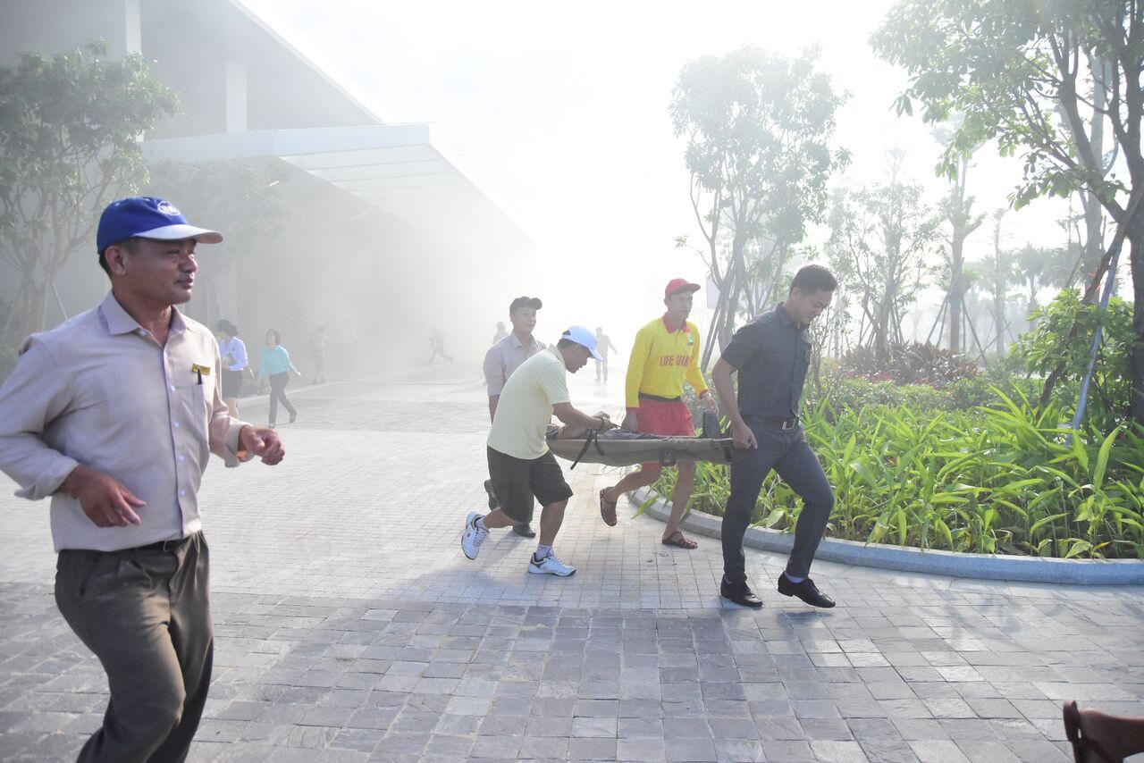 Diễn tập phương án chữa cháy phục vụ APEC 2017 tại Trung tâm Hội nghị Ariyana Đà Nẵng