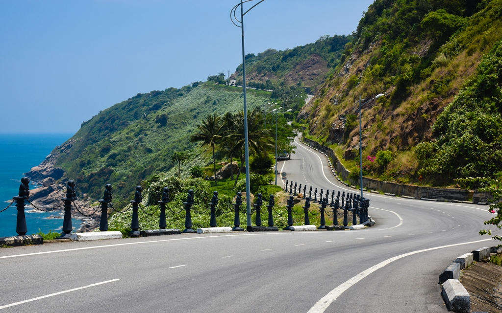  Tạm dừng tham quan bán đảo Sơn Trà, cấm xe một số tuyến đường ở Đà Nẵng