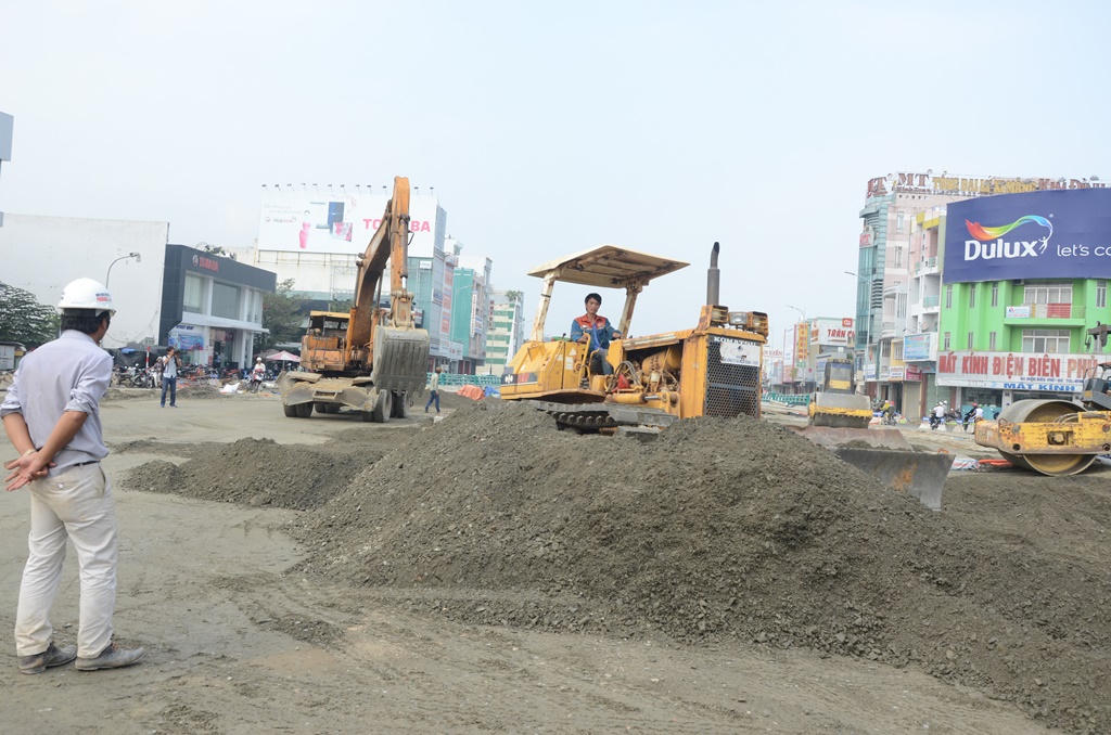 Cận cảnh thi công tại công trình hầm chui hơn nghìn tỉ phục vụ APEC