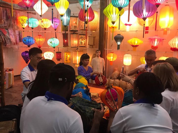 160 sinh viên, thanh niên APEC giao lưu văn hóa tại Quảng Nam