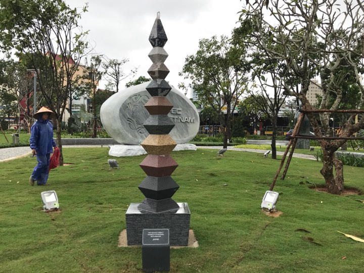 Chiêm ngưỡng các tác phẩm tượng của 21 nền kinh tế thành viên khu vực APEC 