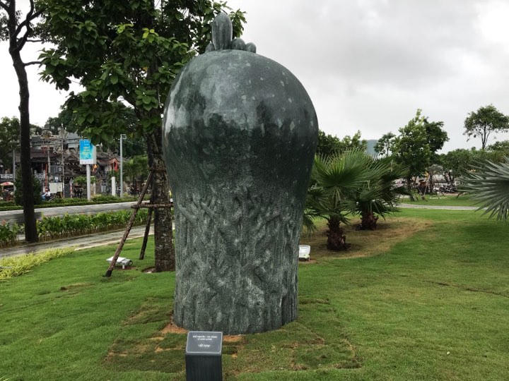 Chiêm ngưỡng các tác phẩm tượng của 21 nền kinh tế thành viên khu vực APEC 