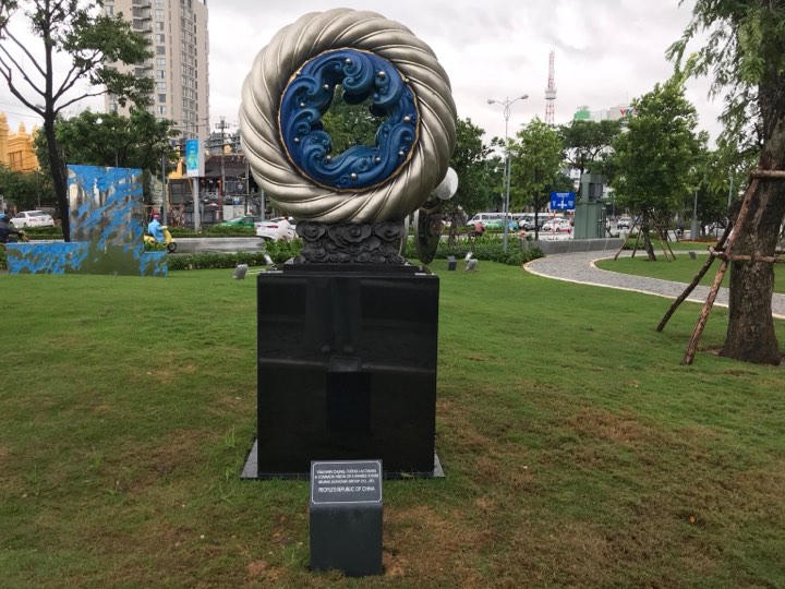 Chiêm ngưỡng các tác phẩm tượng của 21 nền kinh tế thành viên khu vực APEC 