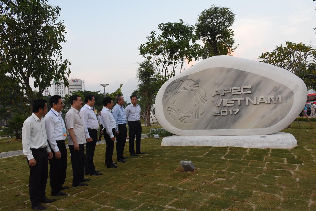 Chiêm ngưỡng các tác phẩm tượng của 21 nền kinh tế thành viên khu vực APEC 